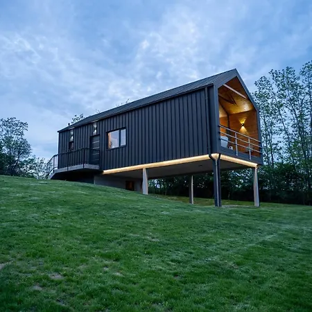 Rinari House *