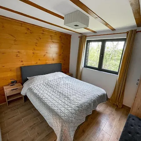 Rinari House * Baric